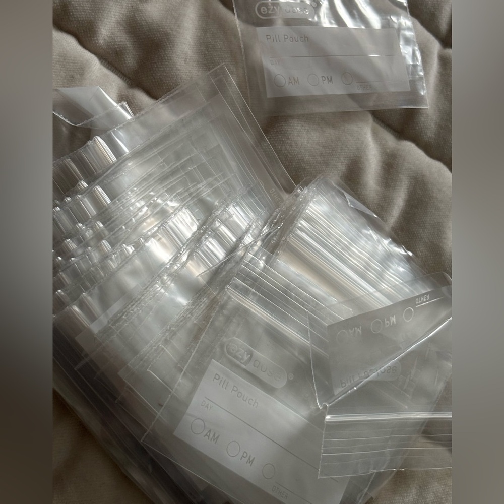 Ezdose pill organizer pouches